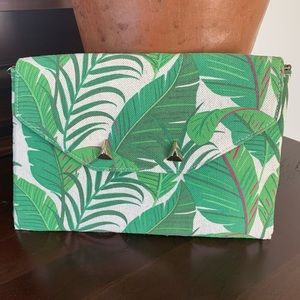 Stella & Dot Palm clutch